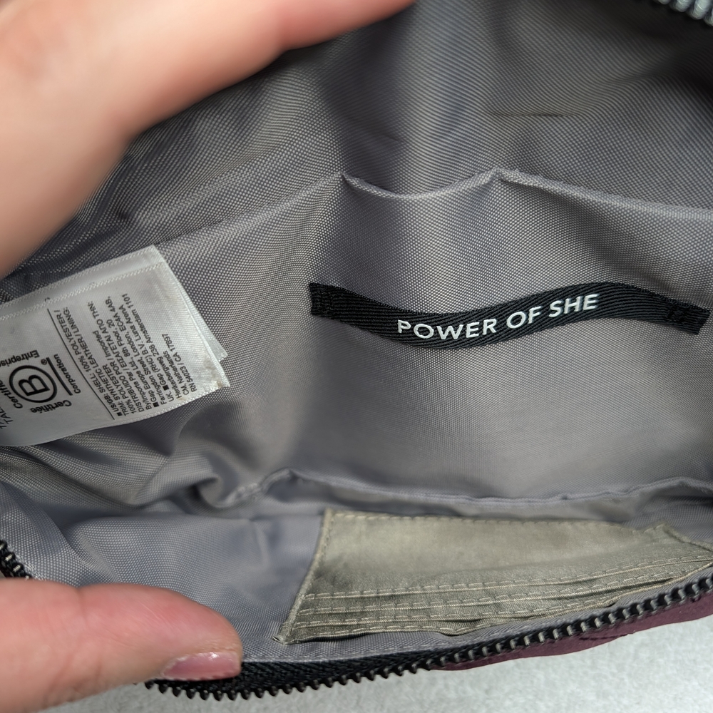 Athelta Kinetic Shine Waistbag - Barely Used, Excellent Condition - Picture 5 of 9
